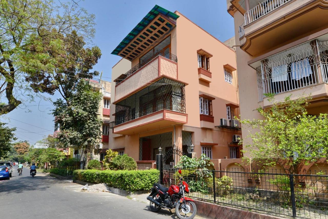Oyo 12210 Comfort N Cozy Calcuta Exterior foto